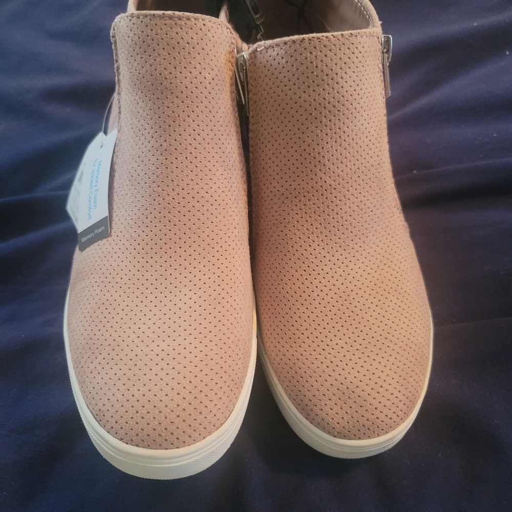 Size 8 shoes